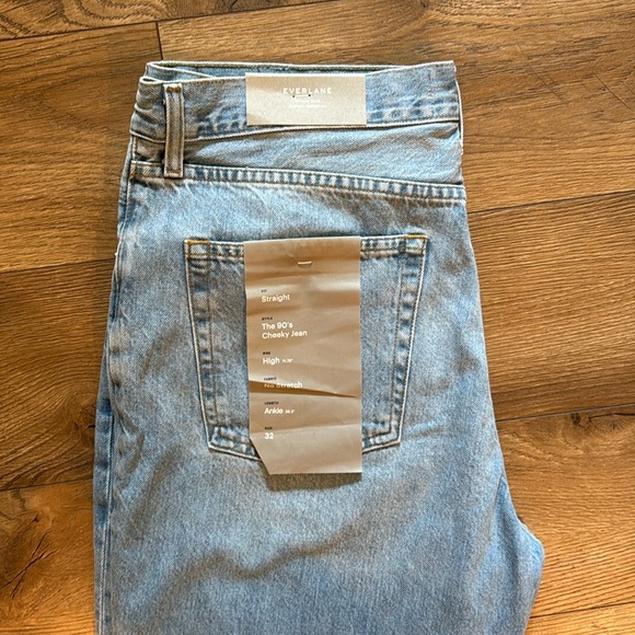 NWT Everlane Women’s The 90s Cheeky Jean Ankle Cut Light Blue Denim Pant Size 32 - Picture 4 of 9